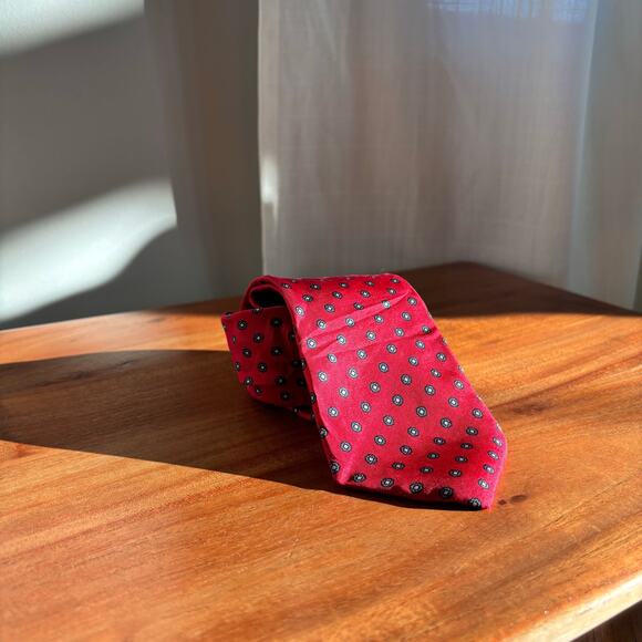 Vintage Bert Pulitzer Tie Made in USA Red Tie - Picture 1 of 5